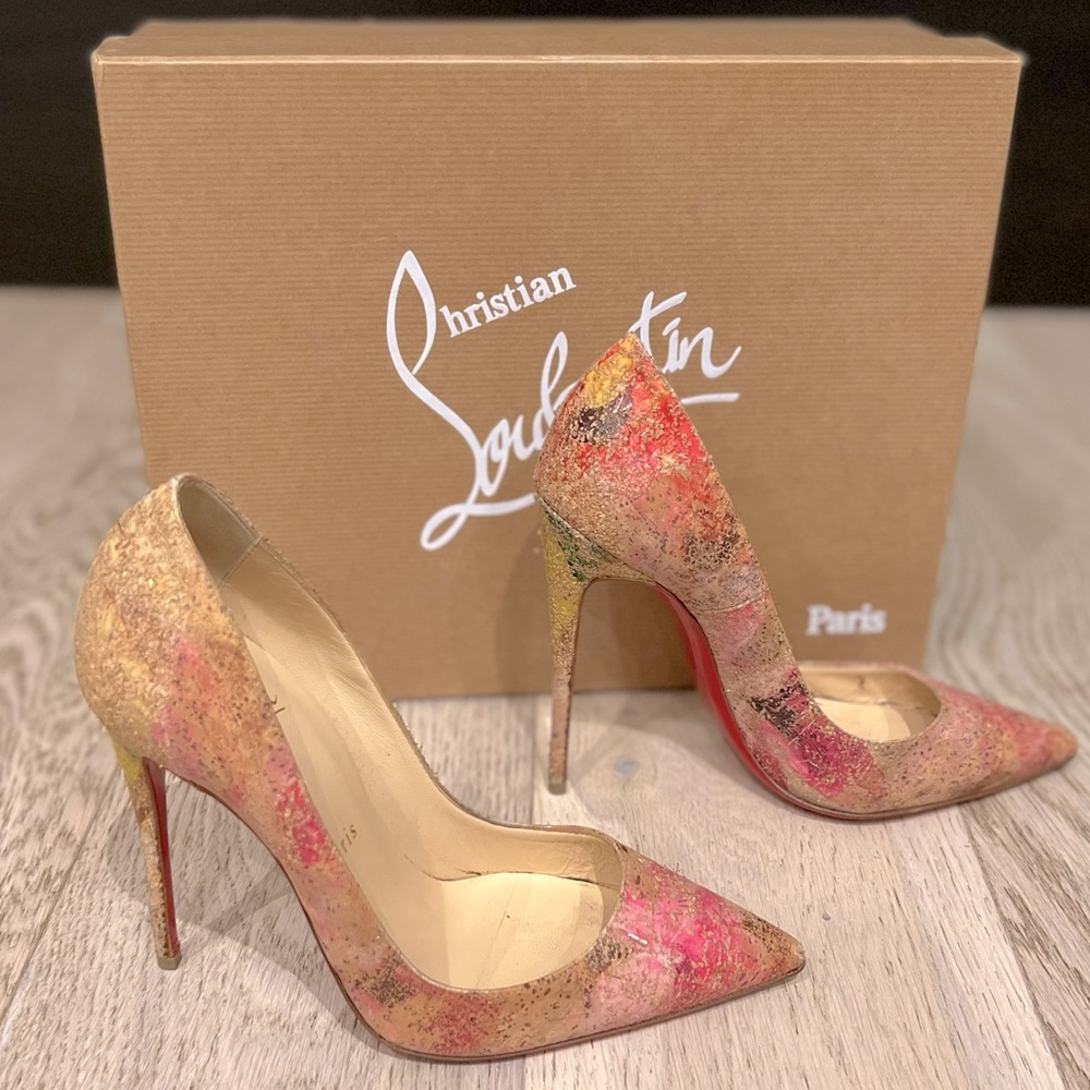 Christian Louboutin
Multicolor So Kate 120 Cork Blooming Print